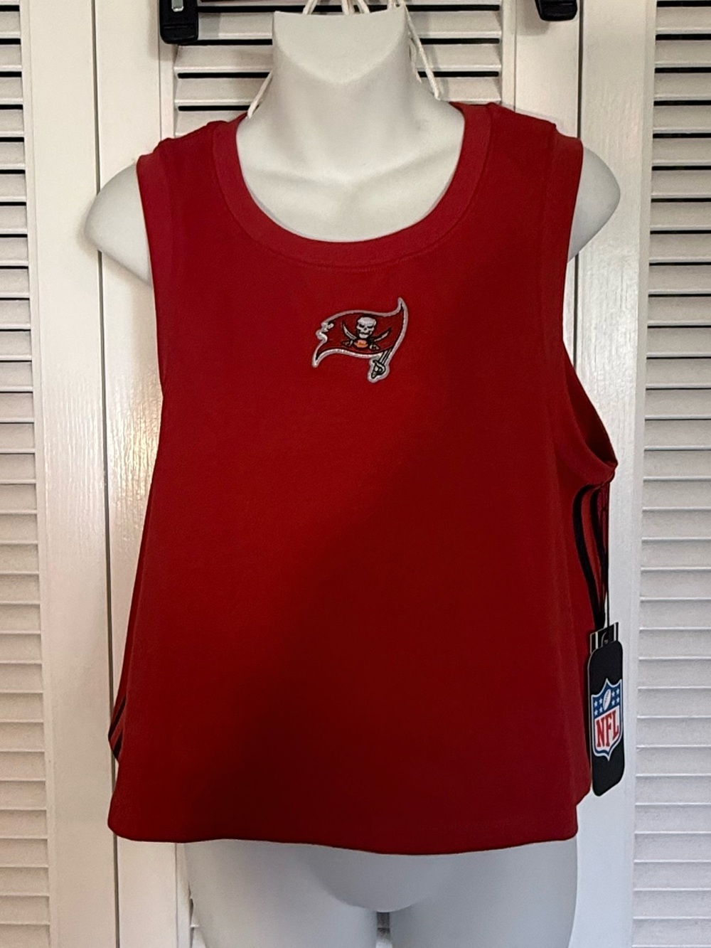 NWT Tampa Bay Buccaneers Red Sleeveless Tank Top